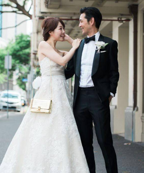 西服定做廠家，西裝訂做，婚禮西服定做